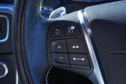 2015 Volvo V60 T5 R-Design