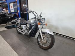 2012 Honda VT400 SILVER