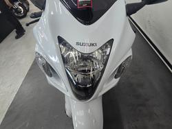 2015 Suzuki GSX1300RA (HAYABUSA) White