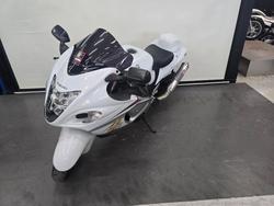 2015 Suzuki GSX1300RA (HAYABUSA) White
