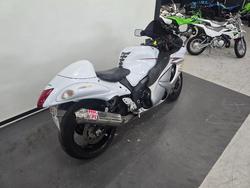 2015 Suzuki GSX1300RA (HAYABUSA) White