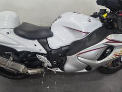 2015 Suzuki GSX1300RA (HAYABUSA) White