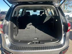 2021 Ford Everest Ambiente
