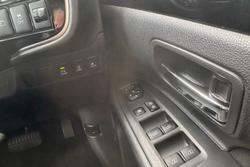 2021 Mitsubishi Outlander ES
