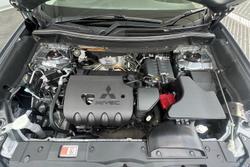 2021 Mitsubishi Outlander ES