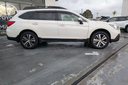 2019 Subaru Outback 2.5i
