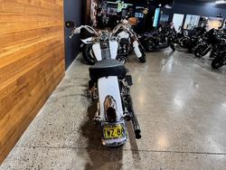 2005 HARLEY-DAVIDSON FLSTNI SOFTAIL DELUXE