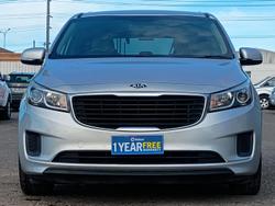 2017 Kia Carnival S