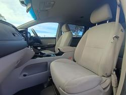2017 Kia Carnival S