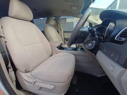 2017 Kia Carnival S