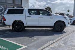 2020 Toyota Hilux SR