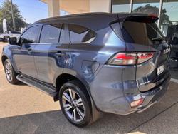 2024 Isuzu MU-X LS-T