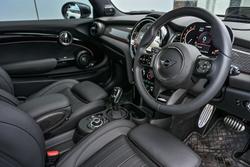 2023 MINI Hatch John Cooper Works Classic