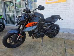 2024 Ktm 990 DUKE GREY