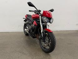 2017 Triumph STREET TRIPLE S 660 LAMS Red