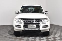 2018 Mitsubishi Pajero Exceed