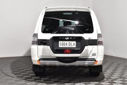 2018 Mitsubishi Pajero Exceed