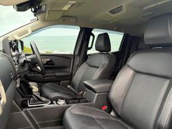 2024 Mitsubishi Triton GLS
