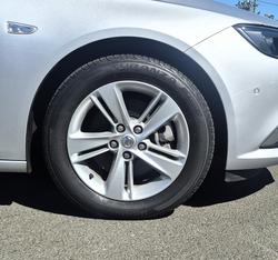 2019 Holden Commodore RS