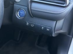 2020 Toyota Camry Hybrid