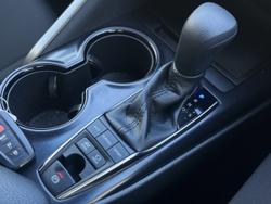 2020 Toyota Camry Hybrid