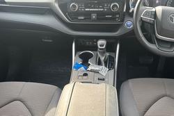 2022 Toyota Kluger GX
