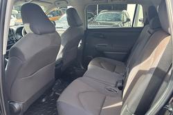 2022 Toyota Kluger GX