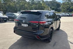 2022 Toyota Kluger GX