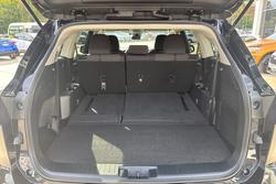 2022 Toyota Kluger GX