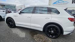 2020 Volkswagen Touareg 190TDI Premium CR MY20 Four Wheel Drive Pure White