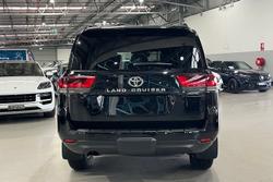 2026 Toyota Landcruiser VX
