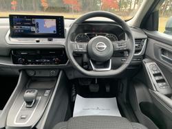 2025 Nissan QASHQAI ST-L J12 MY25 Platinum