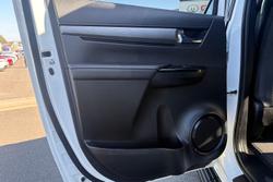 2023 Toyota Hilux Rogue
