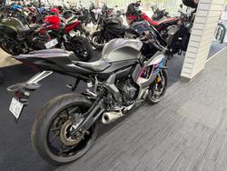2024 Yamaha YZF-R7 LAMs YZF-R Grey