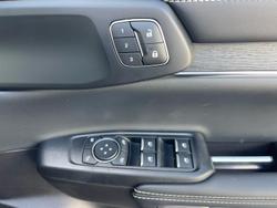 2025 Ford Everest Platinum