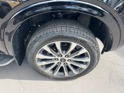 2025 Ford Everest Platinum