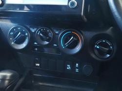 2022 Toyota Hilux SR