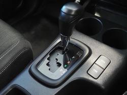 2022 Toyota Hilux SR