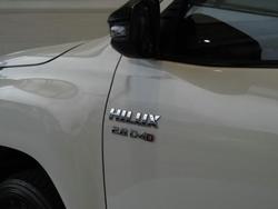2022 Toyota Hilux SR