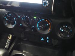 2022 Toyota Hilux SR