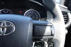 2019 Toyota Hilux SR