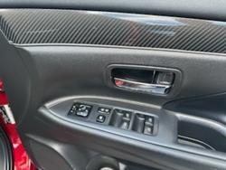 2019 Mitsubishi Outlander Black Edition