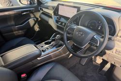2023 Toyota Kluger Grande