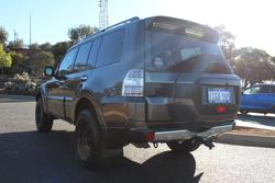 2017 Mitsubishi Pajero GLX