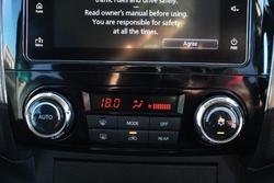 2017 Mitsubishi Pajero GLX