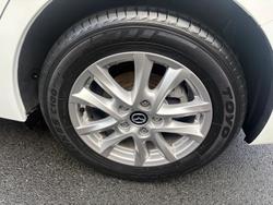 2016 Mazda 3 Maxx