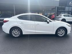 2016 Mazda 3 Maxx