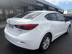 2016 Mazda 3 Maxx