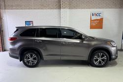 Toyota Kluger