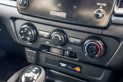 2025 Mazda BT-50 XT
